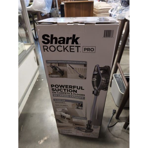 SHARK ROCKET PRO DLX CORDED STICK VACUUM - TESTED WORKING