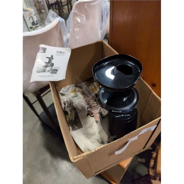 SALTON VITA PRO PLUS JUICER, AS NEW UNUSED