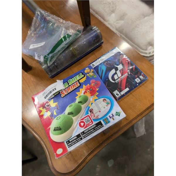 PS5 GRAN TURISMO 7 AND SUPER MARIO HOVER SHELL STRIKE PARTY GAME