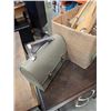 Image 3 : BOX OF VINTAGE METAL LUNCH BOX, PLAQUE AND MORE