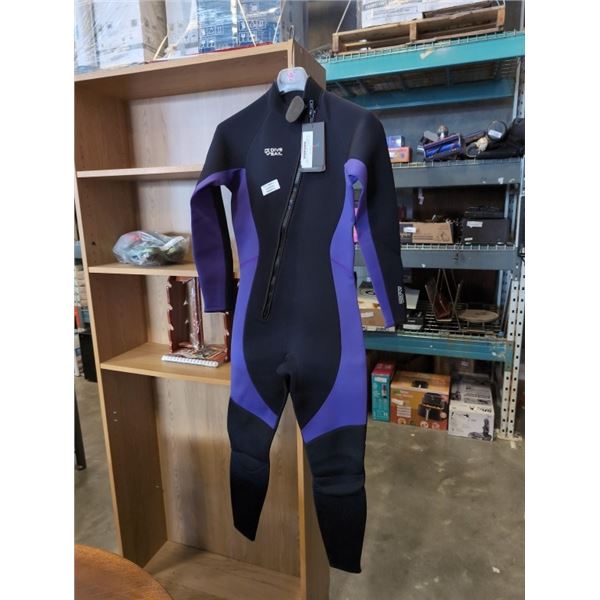 NEW WOMEN'S DIVE AND SAIL WETSUIT SIZE X L