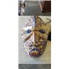 Image 3 : LARGE CARVED MASK AND JESTER DOLL