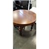Image 2 : ANTIQUE OAK TABLE