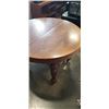 Image 3 : ANTIQUE OAK TABLE