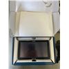 Image 2 : MAGELLAN GPS, CD STEREO AND TABLET HOLDER
