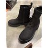 Image 3 : THREE NEW PAIRS OF WOMEN'S BOOTS AND SHOES SIZE 8.
