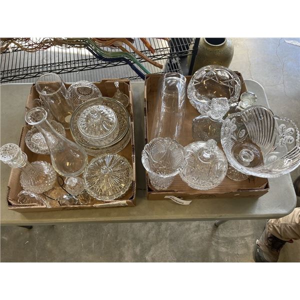 ASORTED GLASS DISHES, BOWLS, DECANTER AND VASES ETC.