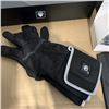 Image 4 : 2 PAIRS OF HEATED GLOVES