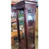 Image 3 : VINTAGE GIBBARD GLASS DOOR DISPLAY CASE