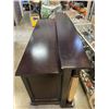 Image 7 : 3 DRAWER, 4 CUPBOARD BAR