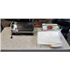 Image 1 : FOOD SAVER WITH VACUUM ATTACHMENT AND BAGS