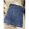 Image 1 : AS NEW EXTRA LARGE RECTANGULAR PET BED