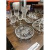 Image 4 : ASSORTED ANTIQUE CRYSTAL GLASSWARE AND COLLECTIBLES
