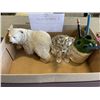 Image 3 : LOT OF COLLECTIBLES AND DECANTER PLUGS