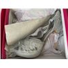Image 3 : 4 NEW PAIRS OF WOMEN, SIZE 11 DRESS SHOES