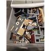 Image 4 : PLASTIC ORGANIZER FULL OF LEGO