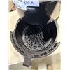 Image 2 : NEW BELLAPRO 8.5L FLEX TOUCHSCREEN AIR FRYER - TESTED WORKING , STORE DISPLAY, UNUSED NO BOX