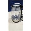 Image 3 : NEW INSIGNIA 1.7L GLASS ELECTRIC KETTLE - TESTED WORKING, STORE DISPLAY, UNUSED NO BOX