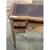 Image 2 : ANTIQUE OAK INLAID DESK