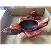 Image 5 : 2 BOMA LIDDED DISHES