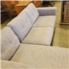 Image 5 : MODERN GREY FABRIC 2 PC SECTIONAL SOFA
