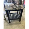Image 2 : BRASS END TABLE WITH BEVELLED GLASS TOP, AND SQAURE ENDTABLE