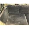 Image 2 : VINTAGE VELVET IKEA COUCH