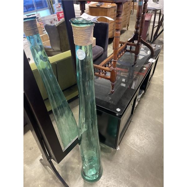 TALL GLASS VASE