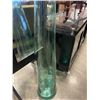 Image 3 : TALL GLASS VASE