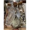 Image 2 : 3 BOXES OF VINTAGE DISHES, CRYSTAL AND DESSERT BOWLS