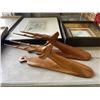 Image 4 : ASSORTED VINTAGE ARTWORK, PICTURES, CARVINGS ETC