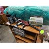 Image 1 : STRIKIER PAINTBALL GUN WITH 2 CO2 TANKS, HOPPER AND PAINTBALLS