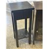 Image 3 : 2 MODERN SIDE TABLES