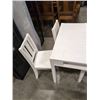 Image 2 : SMALL WHITE TABLE WITH 4 CHAIRS
