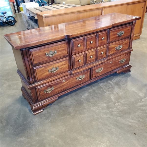 PINE DRESSER
