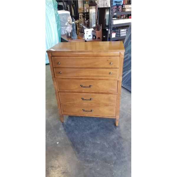PEPPLERS FINE FURNITURE CHEST OF DRAWERS