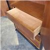Image 3 : BROYHILL CHEST