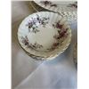 Image 4 : LAVENDER ROSE 8 DINNER PLATES, 8 FRUIT NAPPIES AND 9 CEREAL BOWLS.