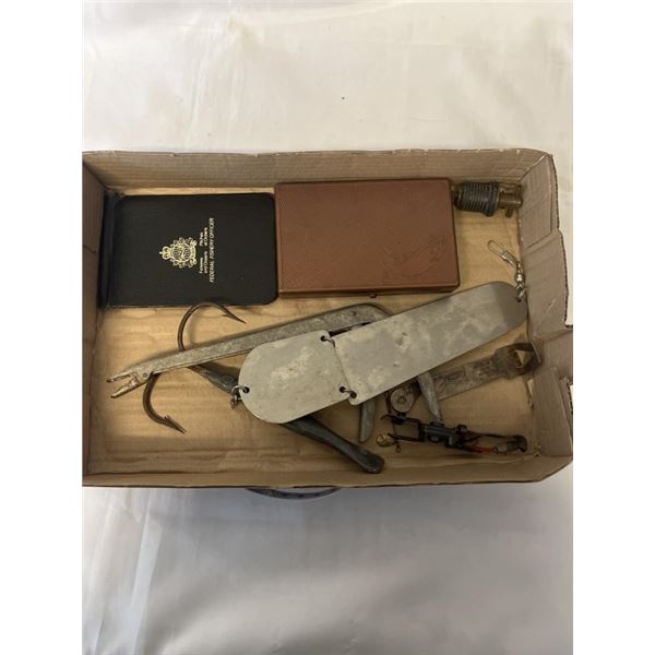 VINTAGE HOOK REMOVER, FLASHER, BOTTLE ETC