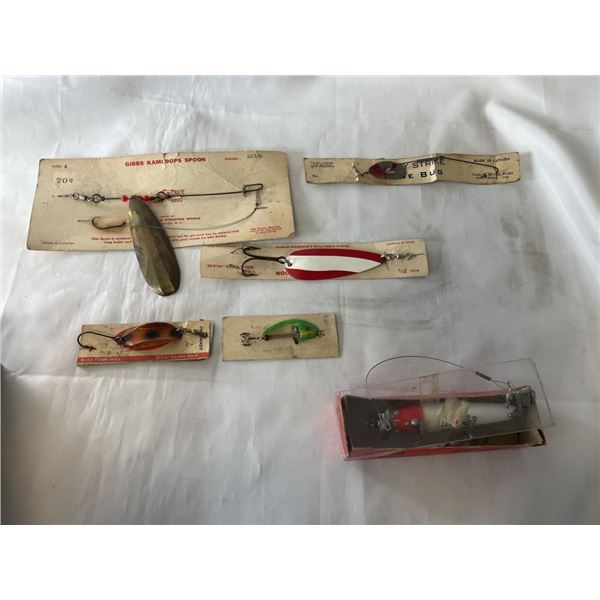 NEW ORIGINAL HEDDON WOOD VAMP AND OTHER CARDED LURES