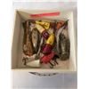 Image 1 : VINTAGE FISHING LURES