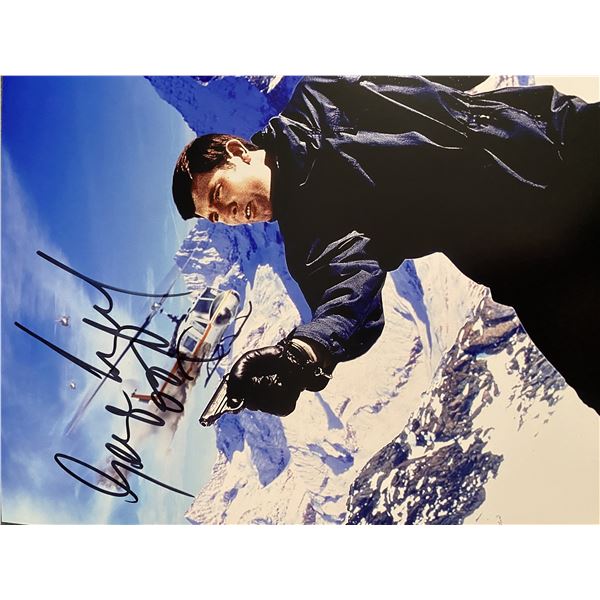 James Bond George Lazenby signed movie photo