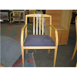 Maple Frame Client Chair (type1)