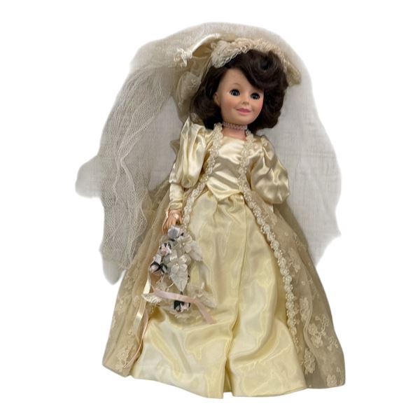 ROYAL DOLL - BRIDE IN IVORY