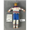 Image 3 : Wayne Gretzky Action Figure with Card and 4 Pucks