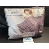 Image 1 : 1 Weighted Blanket for Adults - (Approx. 10-15lbs) - Grey - New