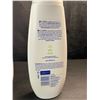 Image 2 : 2 Bottles of Nivea Creme Soft Body Wash - 500ml - New