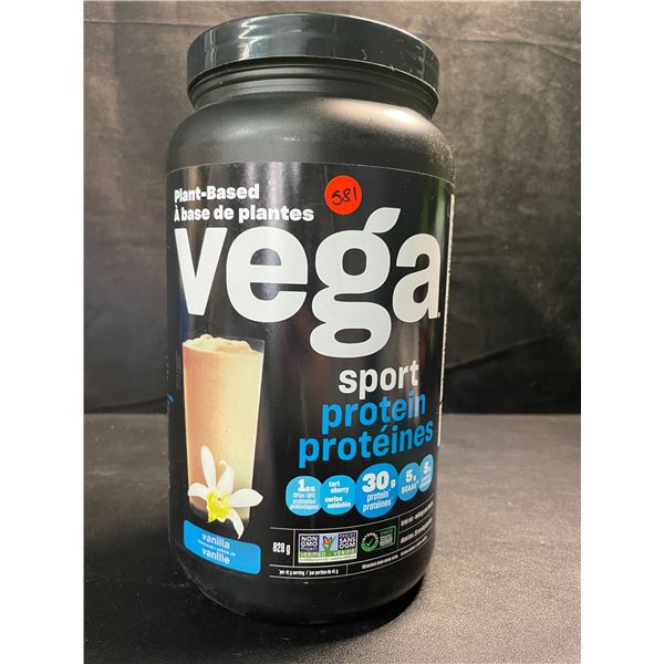 1 Tub of Vega Sport Plant-Based Vegan Protein Powder - Vanilla Flavour - 828G