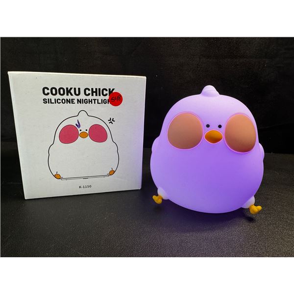 1 RGBW Rechargeable Cooku Chick Silicone Nightlight - New