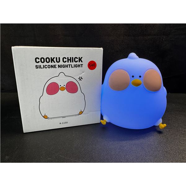 1 RGBW Rechargeable Cooku Chick Silicone Nightlight - New